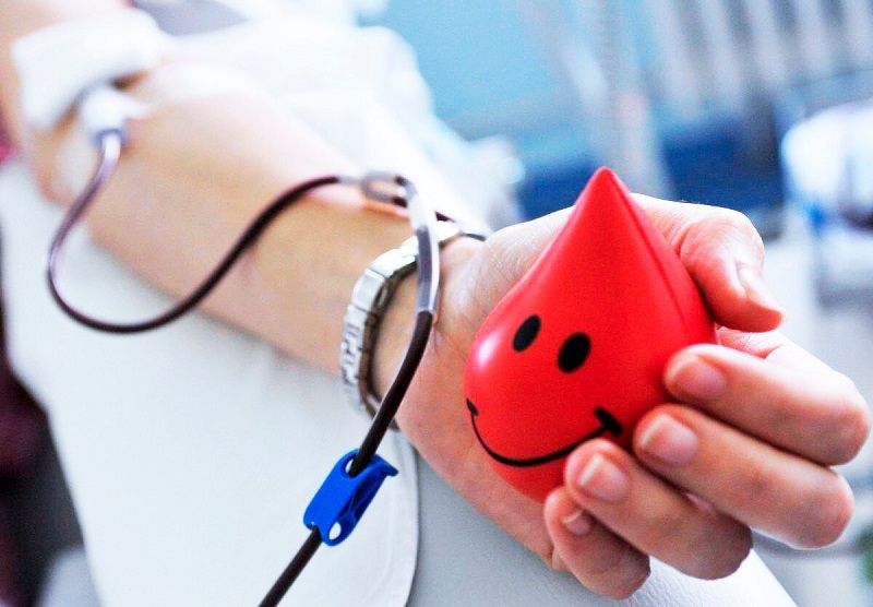 Сдай кровь – спаси жизнь. Волонтерский центр приглашает студентов стать донорами 17 ноября