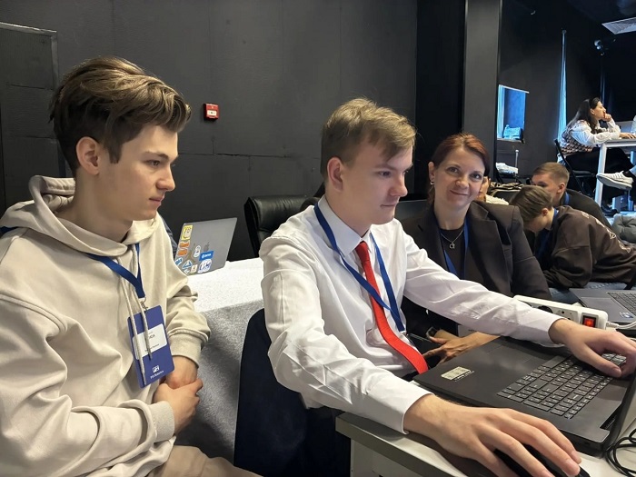 Сборная МФЮА–МГТУ-МАСИ победила в хакатоне PIX BI