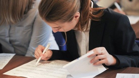 Будущим студентам расскажут о правилах приема в университет в 2021 году