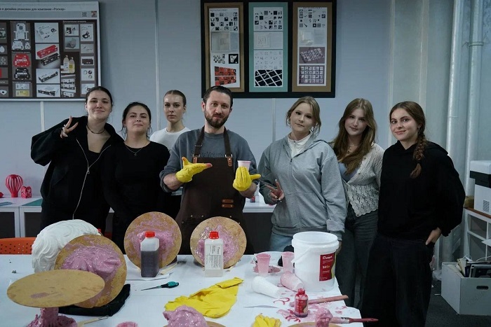Ожившая форма: студенты-дизайнеры МГТУ-МАСИ освоили искусство скульптурного литья